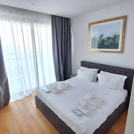 Apartamento Del Mar 2 Bedroom Seaside 'a' Limassol