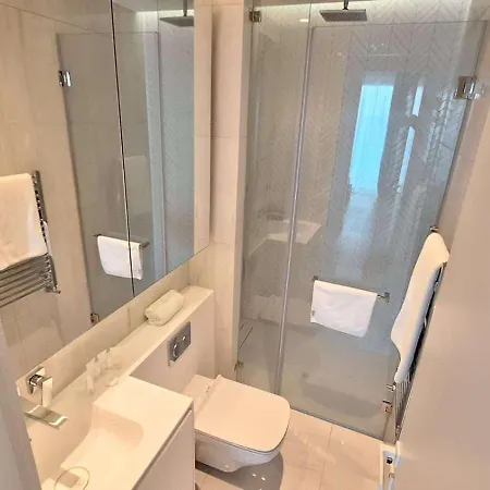 Del Mar 2 Bedroom Seaside 'a'